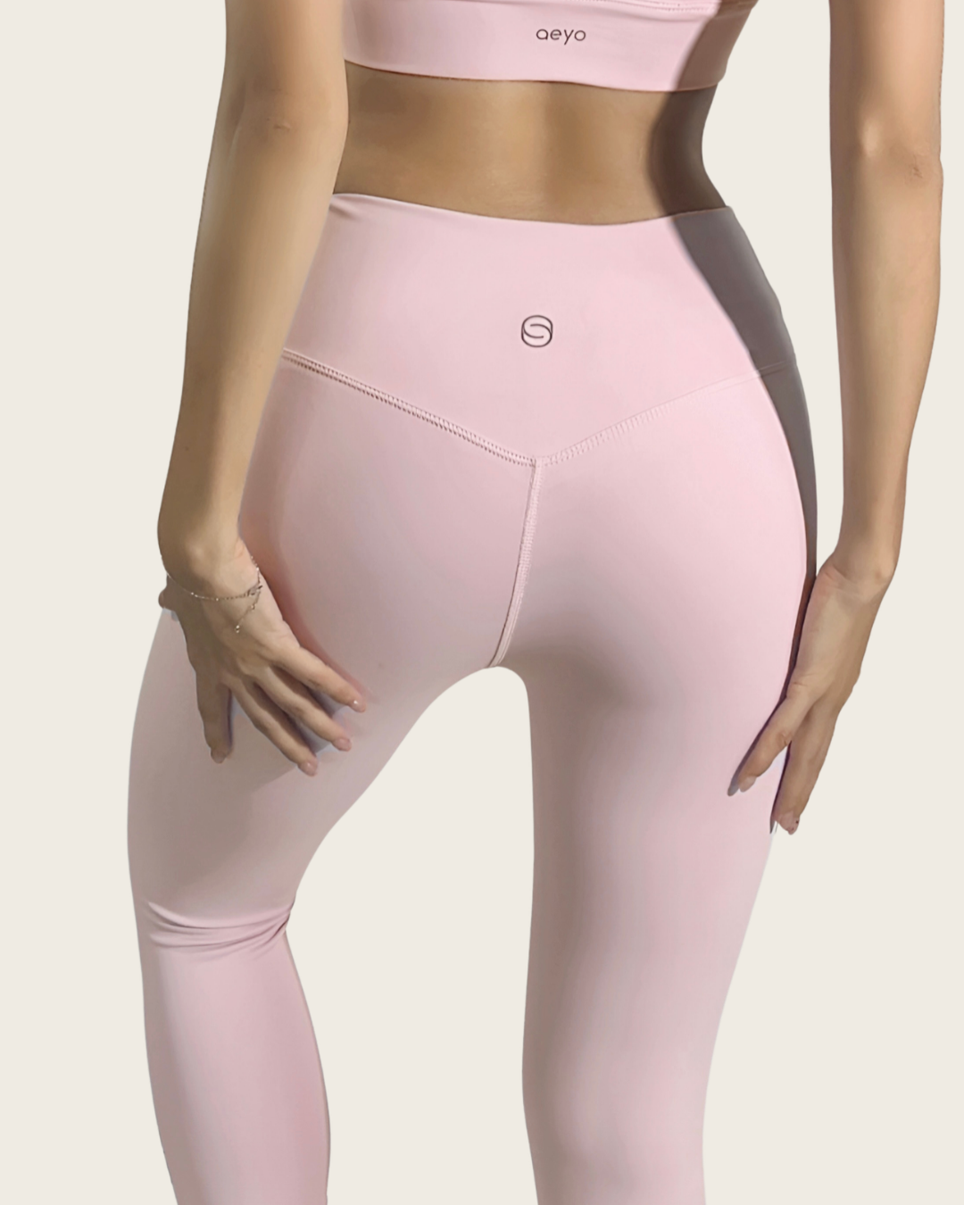 Feminine Legging